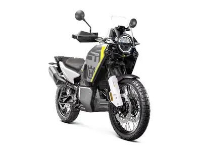2024 Husqvarna Norden 901 Démonstrateur Husqvarna Norden 901 2024 Bien placée dans le segment des mo...