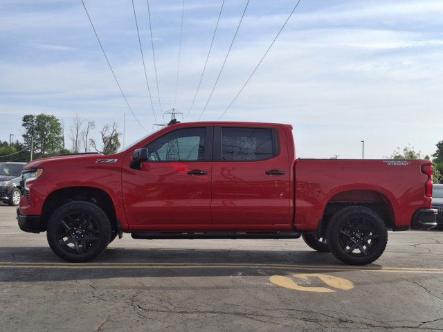 2022 Chevrolet Silverado 1500 LT Trail Boss Crew 4X4 | 5.3L in Cars & Trucks in Guelph - Image 2