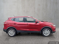 This is a Previous Daily Rental 417 Nissan offer no hassle buying experience. We check and adjust ou... (image 6)