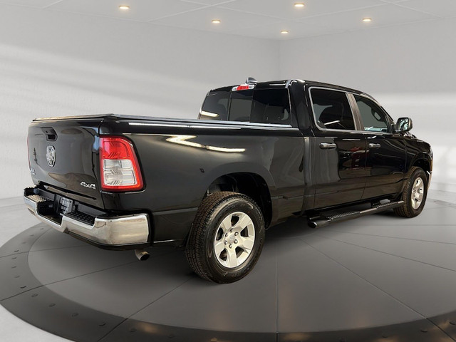 2024 RAM 1500 SXT 5.7 HEMI eTORQUE CREW CAB 4X4 in Cars & Trucks in Laval / North Shore - Image 4