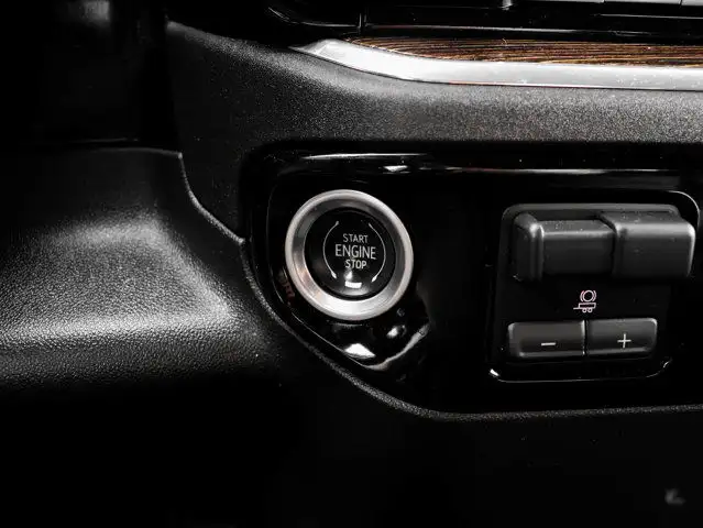 2024 GMC Sierra 1500 Elevation 5.3L dans Autos et camions dans Comté de Strathcona - Image 22