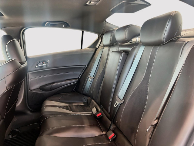2020 Acura ILX A-Spec Tech One owner, no accidents! in Cars & Trucks in Calgary - Image 4