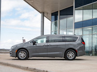 | PREVIOUS DEALER DEMO | Experience comfort, versatility, and modern style in the 2025 Chrysler Paci... (image 1)