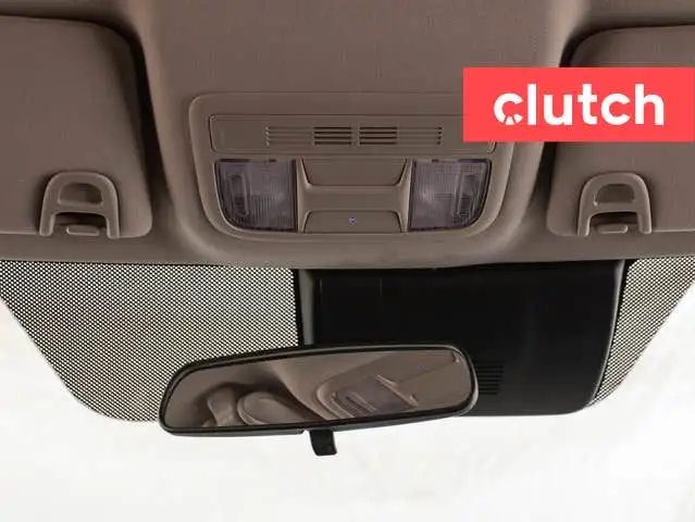 2019 Honda Civic LX w/ Apple CarPlay & Android Auto, Heated Fron in Cars & Trucks in Ottawa - Image 37