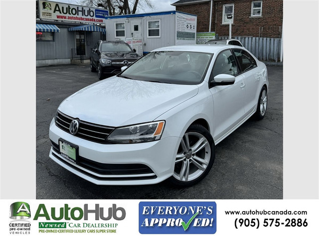 2015 Volkswagen Jetta TRENDLINE-HEATED SEAT-BACKUP CAMERA in Cars & Trucks in Hamilton