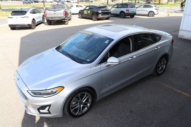 2019 Ford FUSION HYBRID Titanium // CUIR // TOIT // NAVIGATION C in Cars & Trucks in City of Montréal - Image 4