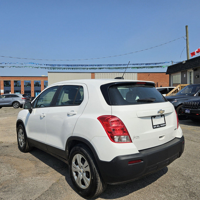 2016 Chevrolet Trax LS |Excellent condition | Accident Free | Bl in Cars & Trucks in St. Catharines - Image 3