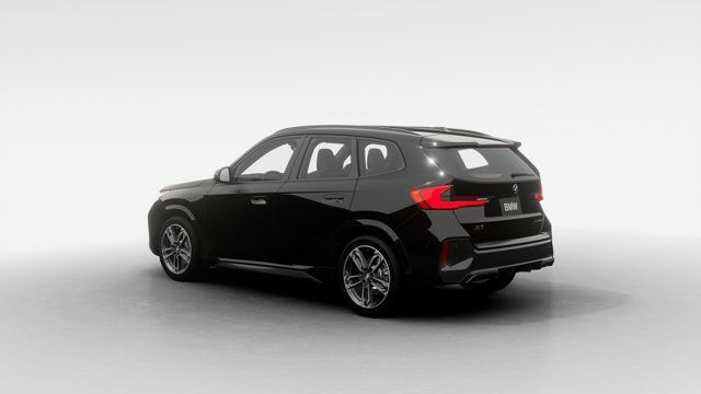 2025 BMW X1 xDrive28i in Cars & Trucks in Laval / North Shore - Image 2