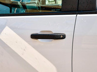 Welcome To Sherwood Park Chevrolet. The #1 Volume Chevrolet Dealer in Canada. This Chevrolet SILVERA... (image 7)