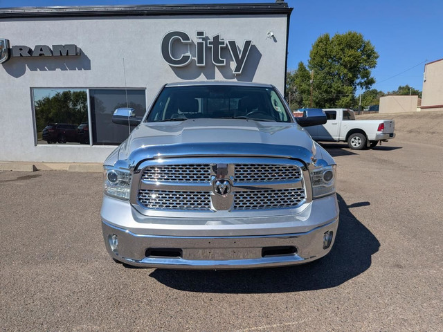 2014 RAM 1500 4WD Crew Cab 6.4 Ft Box Laramie for sale in Cars & Trucks in Medicine Hat - Image 2