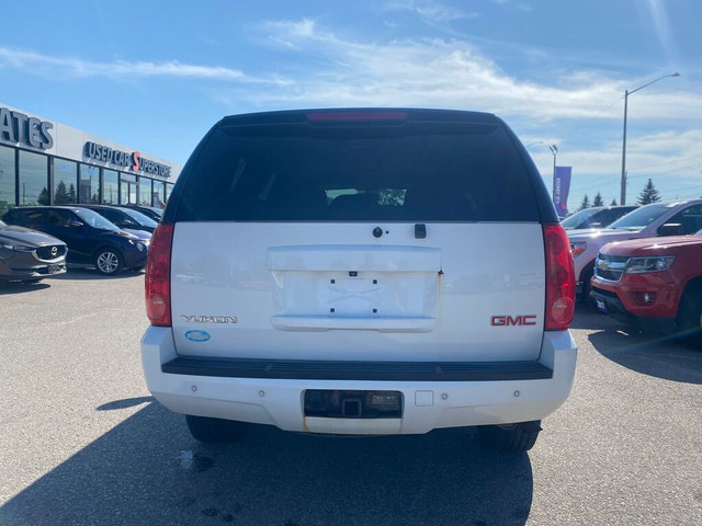 2014 GMC Yukon SLE 4x4 in Cars & Trucks in Barrie - Image 3