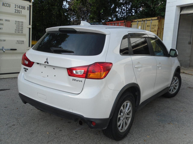  2017 Mitsubishi RVR SE in Cars & Trucks in City of Toronto - Image 3