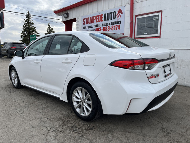 2022 Toyota Corolla LE | HEATED SEATS | SUNROOF | 1.8L | FUEL EF in Cars & Trucks in Calgary - Image 4