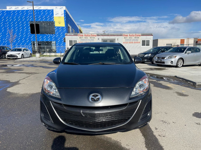 2011 Mazda Mazda3 MANUAL :: NO REPORTED ACCIDENTS in Cars & Trucks in Calgary - Image 2