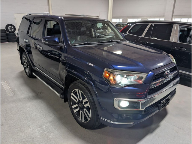 2016 Toyota 4Runner V6 LIMITED LEATHER NAVIGATION SUNROOF in Cars & Trucks in Mississauga / Peel Region