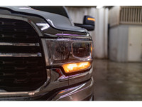 **ONE OWNER - ACCIDENT FREE** ORIGINAL FACTORY PRICE $99,075 32,908 KM This 2024 Ram 3500 4x4 Crew C... (image 5)
