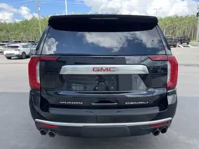 2022 GMC Yukon XL Denali, View more