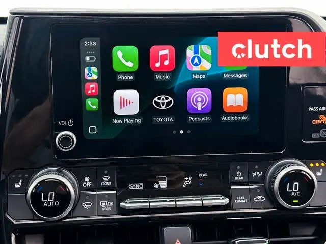 2024 Toyota Highlander Hybrid XLE AWD w/ Apple CarPlay, Heated F in Cars & Trucks in Ottawa - Image 33