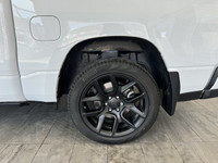 NIGHT EDITION, SPORT PERFORMANCE HOOD, DUAL-PANE PANORAMIC SUNROOF, SPORT LEVEL 1 EQUIPMENT GROUP, P... (image 8)