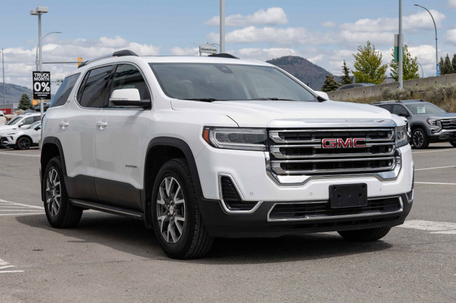2023 GMC Acadia SLE 3.6L V6, Driver Alert Package, Driver Conven in Cars & Trucks in Kamloops - Image 3