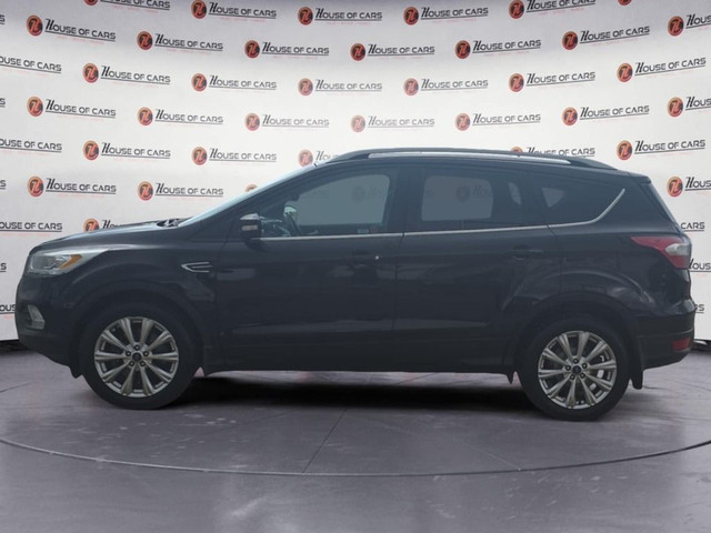 2017 Ford Escape 4WD 4dr Titanium in Cars & Trucks in Medicine Hat - Image 2