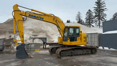 Heavy truck / Camion lourd - # STOCK: C-34038 2014 KOMATSU PC228USLC-8 EXCAVATRICE PELLE HYDRAULIQUE...