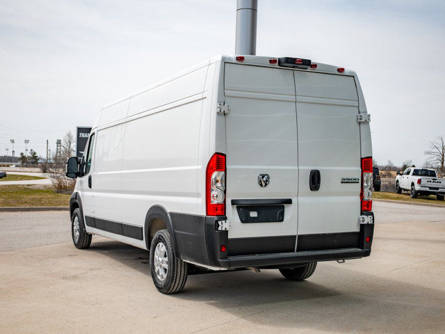 2025 Ram ProMaster Cargo Van SLT+ in Cars & Trucks in Barrie - Image 3