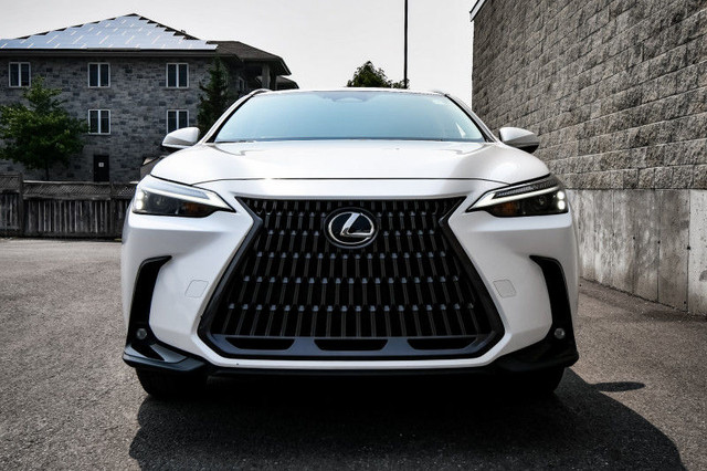 2022 Lexus NX 250 • HEATED SEATS/STEERING • CP/AA • LANE KEEP in Cars & Trucks in Cornwall - Image 4