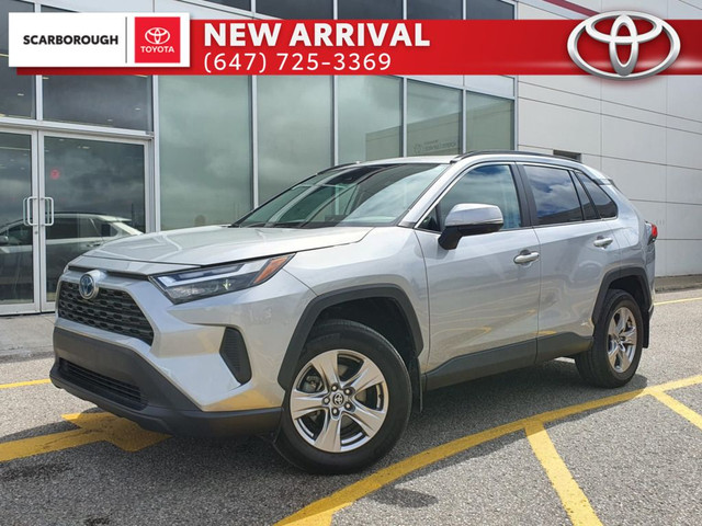 2022 Toyota RAV4 Hybrid XLE AWD | Sunroof | Alloys in Cars & Trucks in City of Toronto