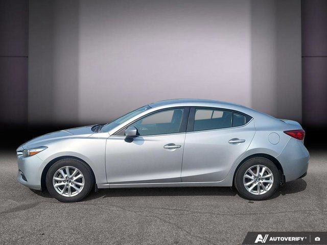 2018 Mazda Mazda3 GS | mags | bluetooth | sieges chauffants in Cars & Trucks in Laval / North Shore - Image 4