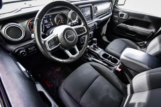 2020 Jeep Wrangler Unlimited Sahara • HEATED SEATS/STEERING • NA in Cars & Trucks in Kingston - Image 14