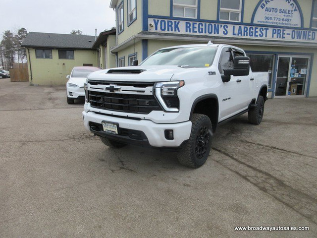 2024 Chevrolet Silverado 2500 3/4 TON Z71-LTZ-MODEL 5 PASSENGER  in Cars & Trucks in Markham / York Region - Image 3