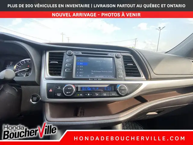 2016 Toyota Highlander XLE 8 PASSAGER, TOIT OUVRANT, DÉMARRAGE S in Cars & Trucks in Longueuil / South Shore - Image 28