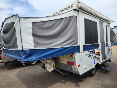 2008 Jayco 1007 in Travel Trailers & Campers in St. Albert - Image 4