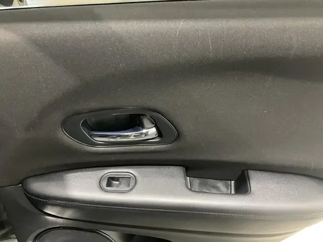 Honda HR-V LX 2RM CVT 2018 à vendre in Cars & Trucks in Laval / North Shore - Image 27