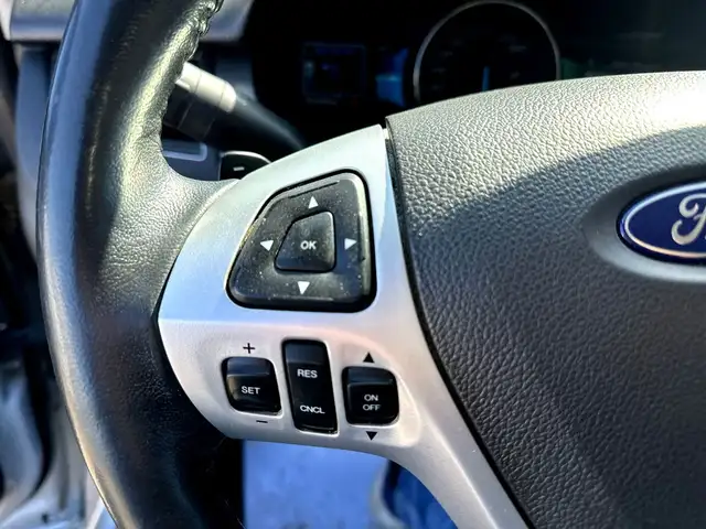 2011 Ford Edge Sport in Cars & Trucks in Edmonton - Image 23