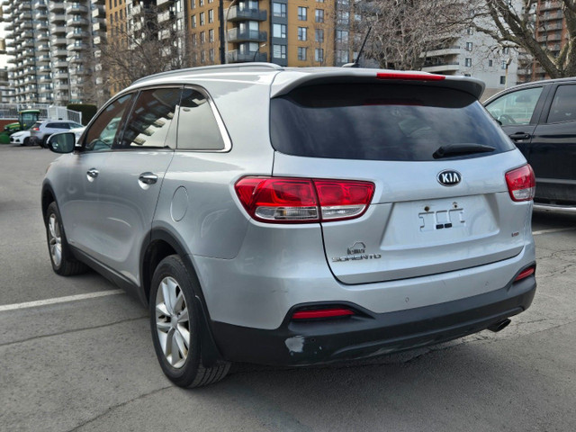 2017 Kia Sorento LX AWD * SIEGE CHAUFFANT * MAGS * BLUETOOTH * C in Cars & Trucks in City of Montréal - Image 4