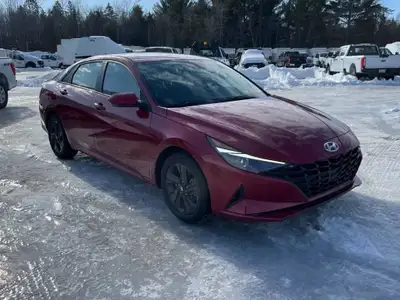 For Sale: 2021 Hyundai Elantra SEL Sold with Safety Certification Price: $23,450 Mileage: 28,000 KM...