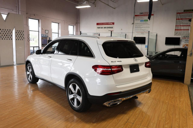 2019 Mercedes-Benz GLC-Class GLC300 4MATIC - PANO|NAVI|CAMERA|BL in Cars & Trucks in City of Toronto - Image 4