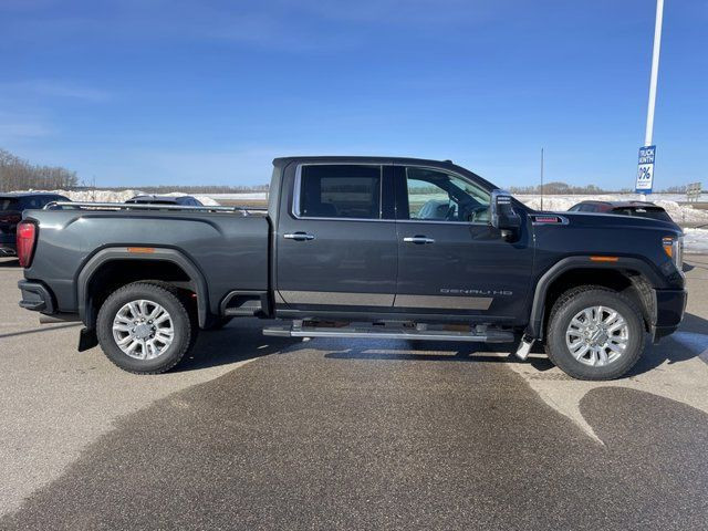 2021 GMC Sierra 2500HD Denali in Cars & Trucks in Prince Albert - Image 4