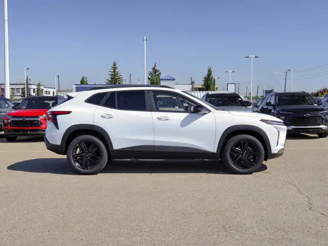2025 Chevrolet Trax ACTIV in Cars & Trucks in Edmonton - Image 10