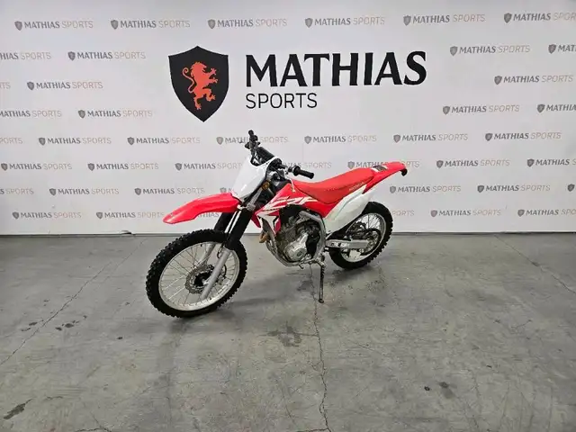 2020 HONDA CRF250F in Dirt Bikes & Motocross in Longueuil / South Shore - Image 5