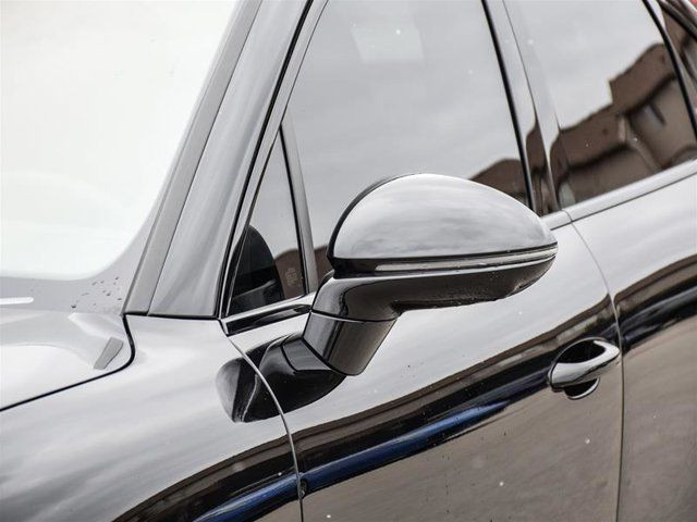 2024 Porsche Cayenne in Cars & Trucks in London - Image 4