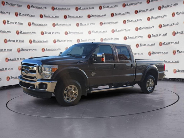 2015 Ford F-350 4WD Crew Cab 156 Lariat in Cars & Trucks in Medicine Hat