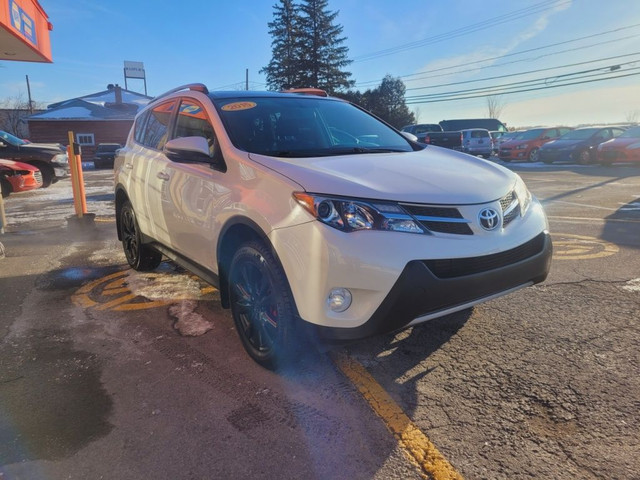 2015 Toyota RAV4 Limitée dans Autos et camions  à Ouest de l’Île - Image 4