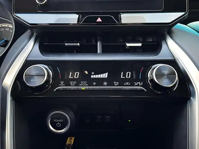 2024 Toyota Venza LE Hybrid AWD in Cars & Trucks in Edmonton - Image 21