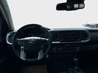 ARMY GREEN, HEATED SEATS, AUTOMATIC CLIMATE CONTROL We BUY, We SELL, We Export Locally owned and ope... (image 9)