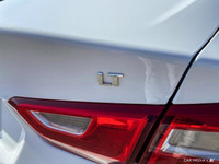 Your next comfortable and connected ride is here! Check out this fantastic *2023 Chevrolet Malibu* -... (image 9)