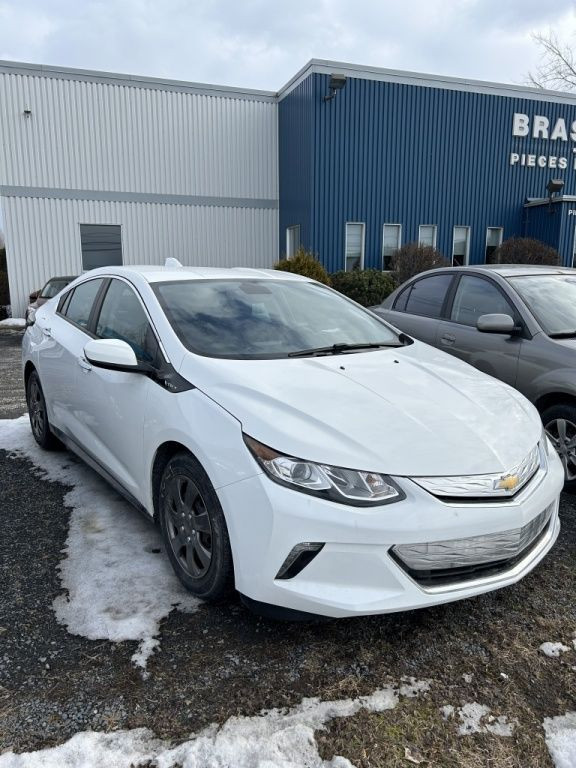 2018 Chevrolet Volt LT in Cars & Trucks in Longueuil / South Shore - Image 2