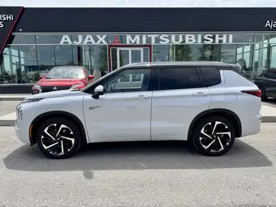 Welcome To Ajax Mitsubishi. White Diamond